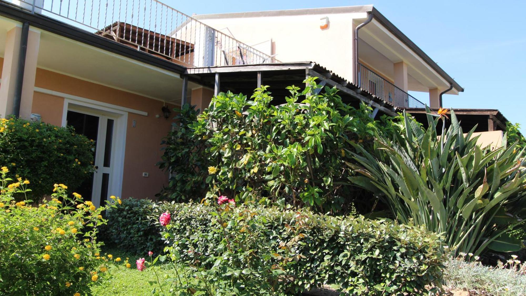 Casa Vacanze Giovanna Sant'Anna Arresi Luaran gambar